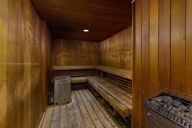 19201 Collins Ave 641, Sunny Isles Beach, FL 33160