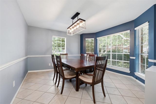 405 Regency Court, Friendswood, TX 77546