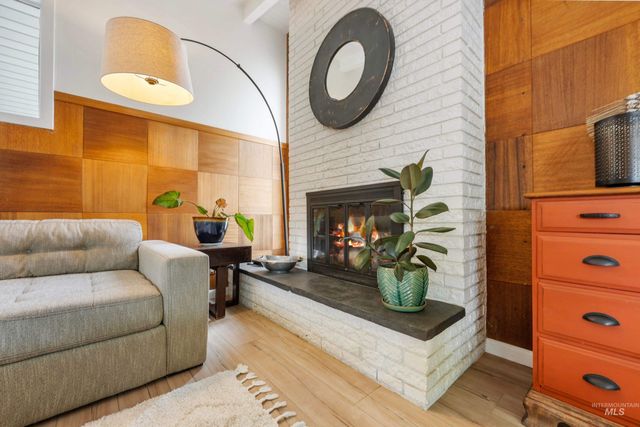 6708 W Holiday Drive, Boise, ID 83709