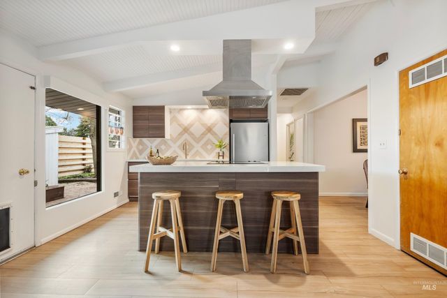 6708 W Holiday Drive, Boise, ID 83709