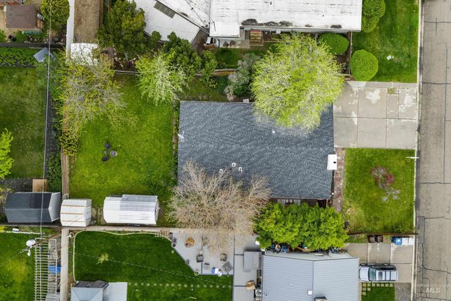 6708 W Holiday Drive, Boise, ID 83709