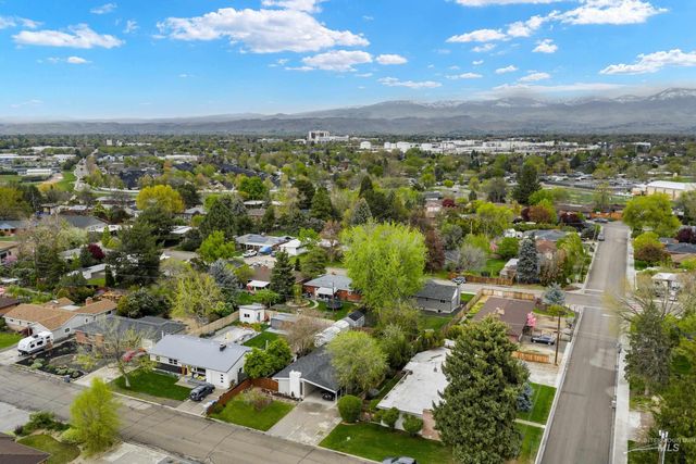 6708 W Holiday Drive, Boise, ID 83709