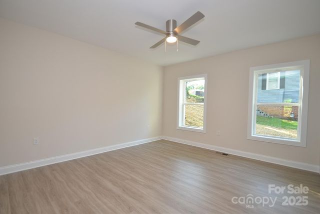 307 N Catawba Street, Lancaster, SC 29720