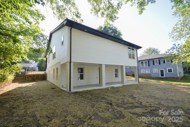 307 N Catawba Street, Lancaster, SC 29720