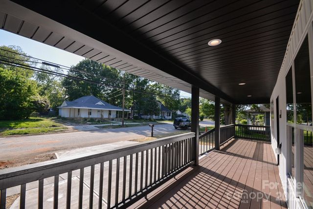 307 N Catawba Street, Lancaster, SC 29720