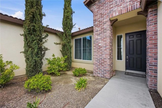 1906 McIntosh Way, Bakersfield, CA 93312