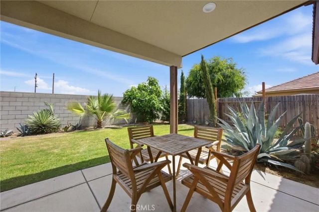 1906 McIntosh Way, Bakersfield, CA 93312