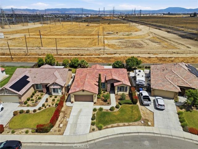 1906 McIntosh Way, Bakersfield, CA 93312
