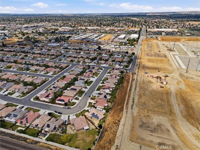 1906 McIntosh Way, Bakersfield, CA 93312