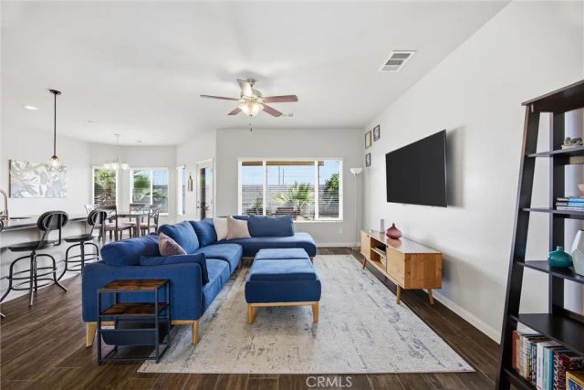 1906 McIntosh Way, Bakersfield, CA 93312