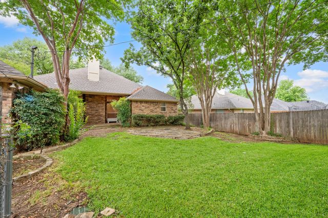 924 Hardie Street, Hurst, TX 76053