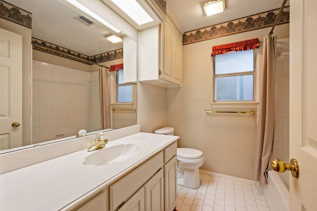 924 Hardie Street, Hurst, TX 76053