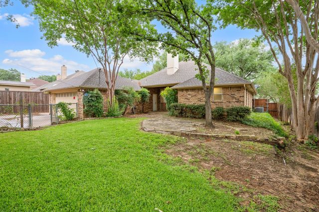 924 Hardie Street, Hurst, TX 76053