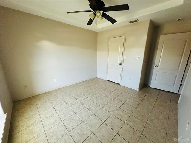418 W Iroquois Avenue, Pharr, TX 78577