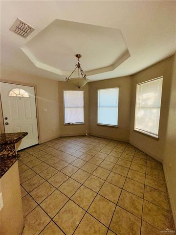 418 W Iroquois Avenue, Pharr, TX 78577