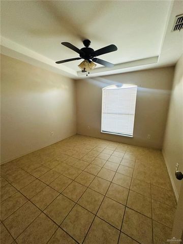 418 W Iroquois Avenue, Pharr, TX 78577