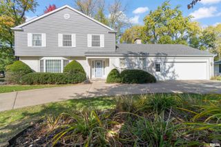 129 E HIGH POINT Road, Peoria, IL 61614