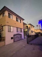 946 S Kingsley Drive 3, Los Angeles, CA 90006