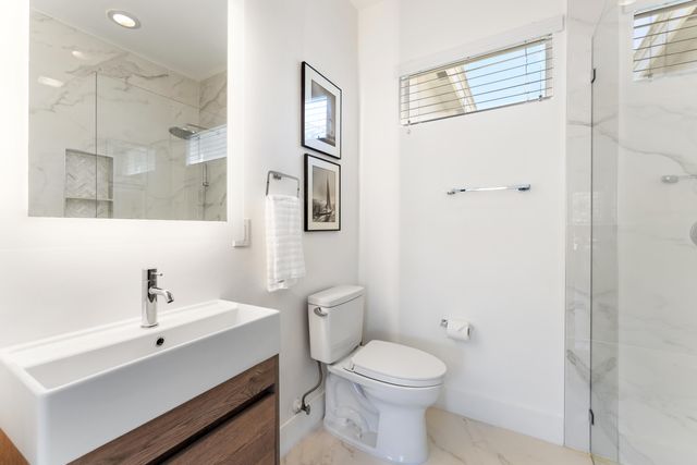 5760 NW 42nd Court, Boca Raton, FL 33496