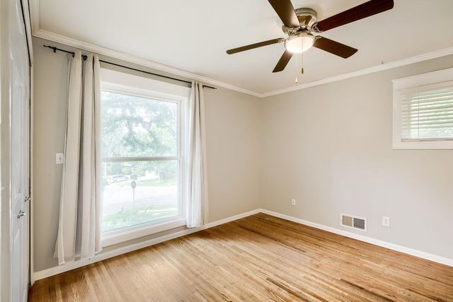 7100 Foxboro Lane, Woodbury, MN 55125