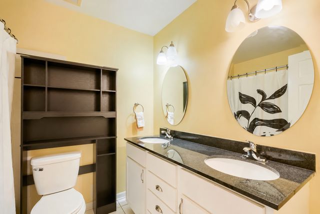 7100 Foxboro Lane, Woodbury, MN 55125