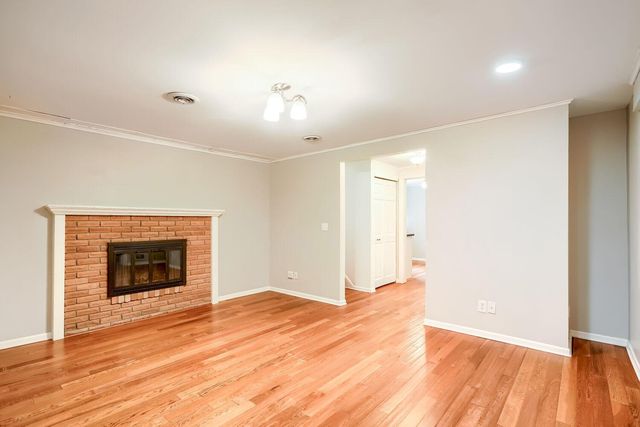 7100 Foxboro Lane, Woodbury, MN 55125