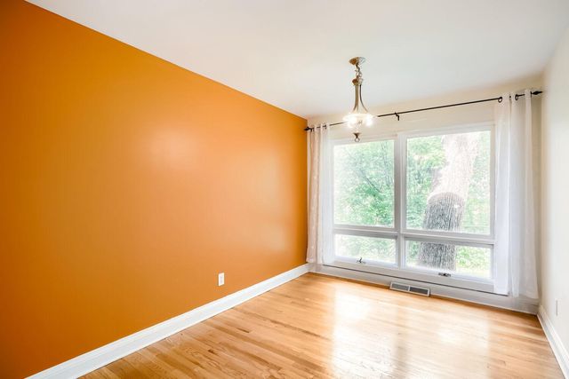 7100 Foxboro Lane, Woodbury, MN 55125