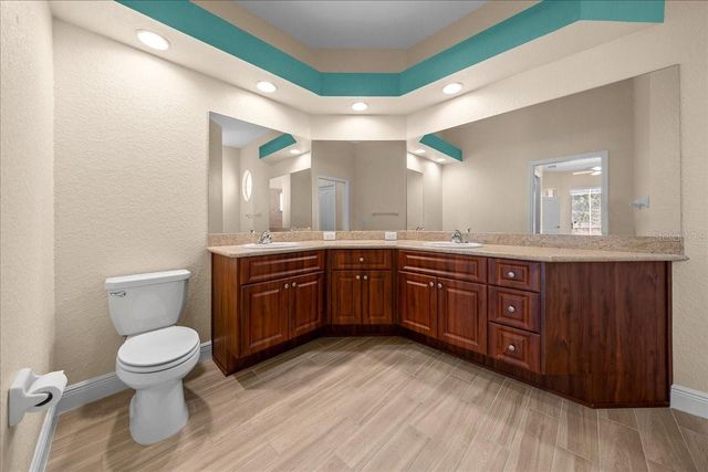 5 SAINTPAULIA STREET, Homosassa, FL 34446