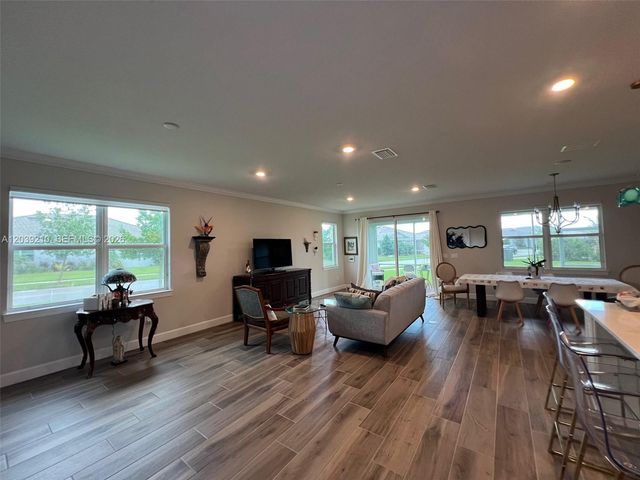 13646 SW Gingerline Drive, Port St. Lucie, Port St Lucie, FL 34987