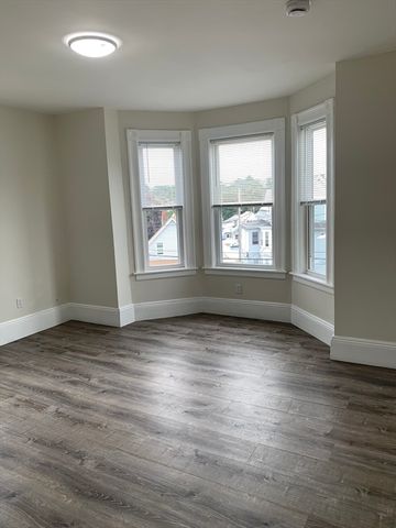 323 Chatham Street 2, Lynn, MA 01902