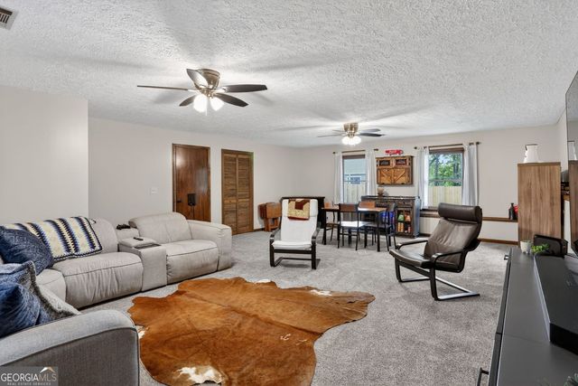 2562 Kennesaw Springs Court, Kennesaw, GA 30144