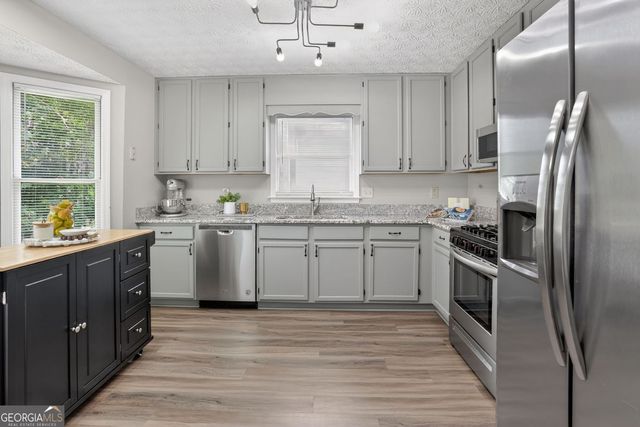 2562 Kennesaw Springs Court, Kennesaw, GA 30144