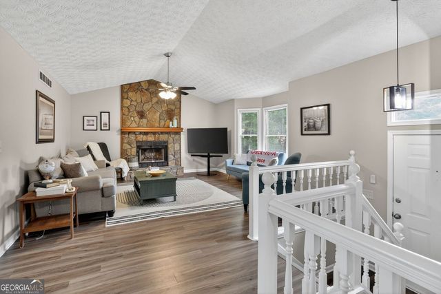 2562 Kennesaw Springs Court, Kennesaw, GA 30144