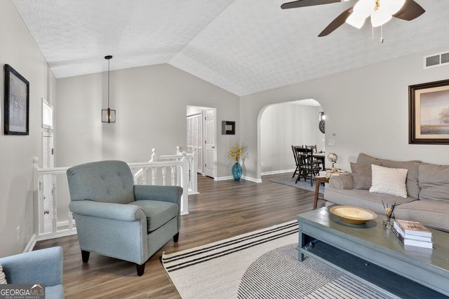 2562 Kennesaw Springs Court, Kennesaw, GA 30144