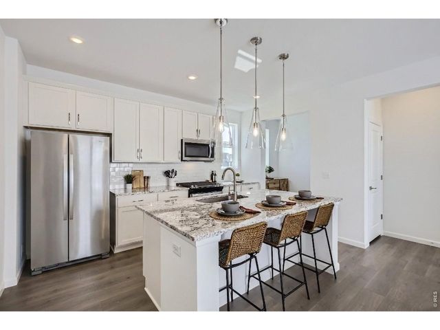 2449 Violet Cress Ln, Fort Collins, CO 80524