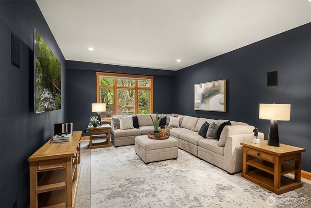 26345 NE 34th Street, Redmond, WA 98053