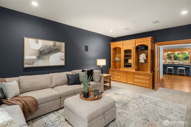 26345 NE 34th Street, Redmond, WA 98053