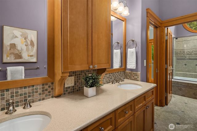26345 NE 34th Street, Redmond, WA 98053