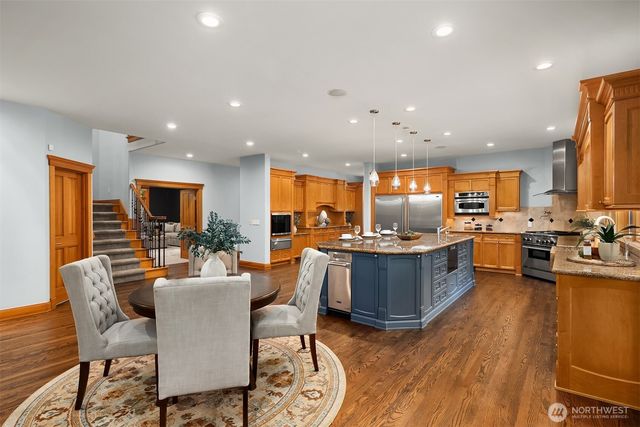 26345 NE 34th Street, Redmond, WA 98053
