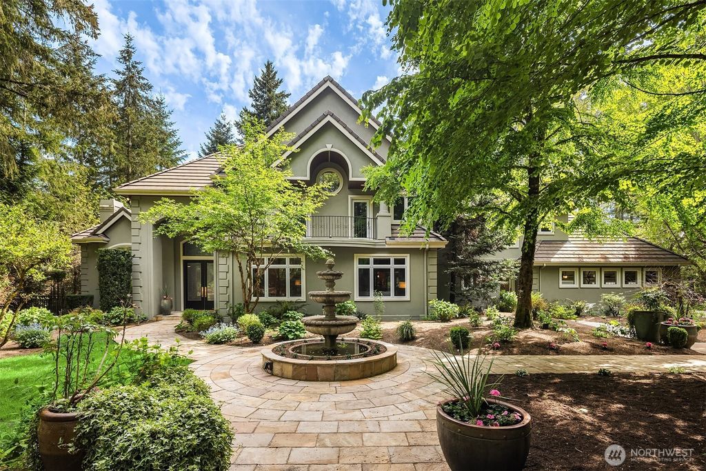 26345 NE 34th Street, Redmond, WA 98053