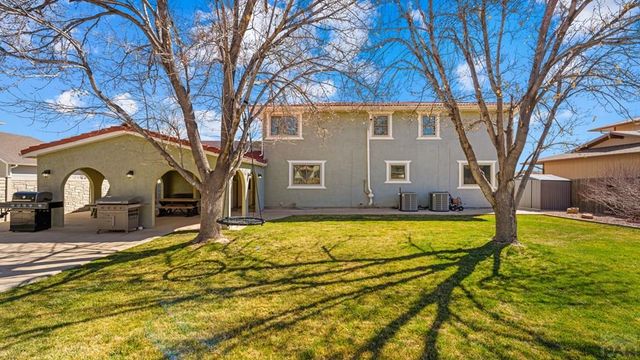 61 Posada Dr, Pueblo, CO 81005