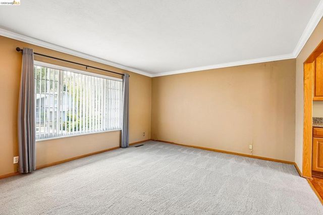 2636 Tamalpais Drive, Pinole, CA 94564