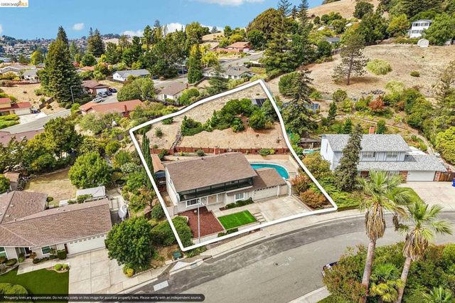 2636 Tamalpais Drive, Pinole, CA 94564