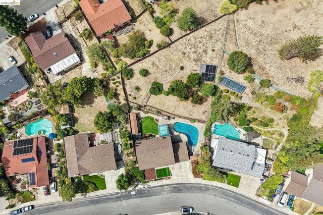 2636 Tamalpais Drive, Pinole, CA 94564