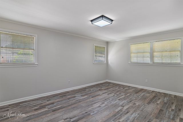242 Dogwood Road, Shreveport, LA 71105