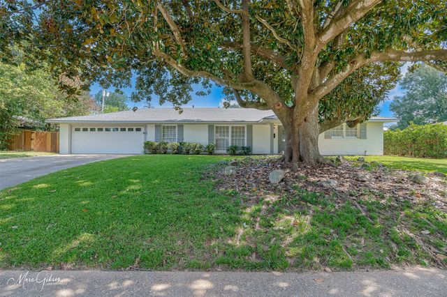 242 Dogwood Road, Shreveport, LA 71105
