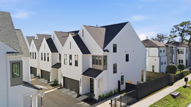 1418 Caywood Lane B, Houston, TX 77055