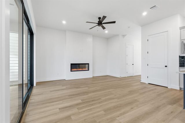 1418 Caywood Lane B, Houston, TX 77055