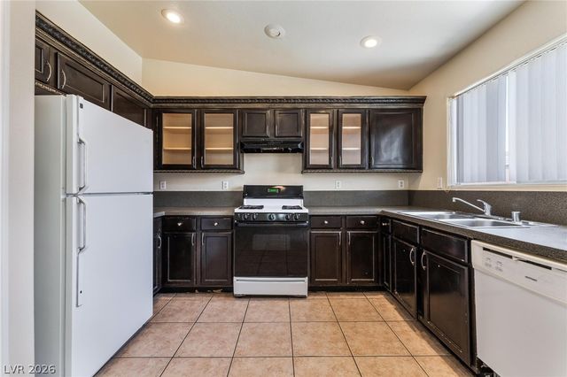 5223 Sangara Drive, North Las Vegas, NV 89031