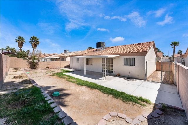 5223 Sangara Drive, North Las Vegas, NV 89031